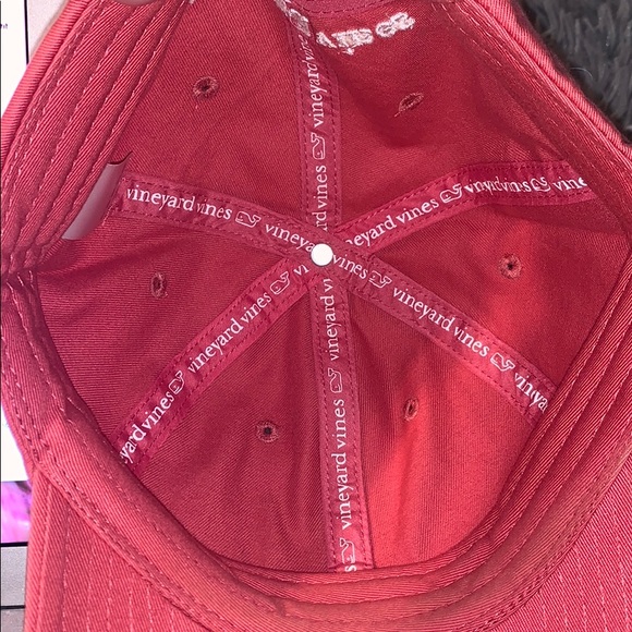 Vineyard Vines Unisex Coral Whale Baseball Hat - Picture 3 of 3